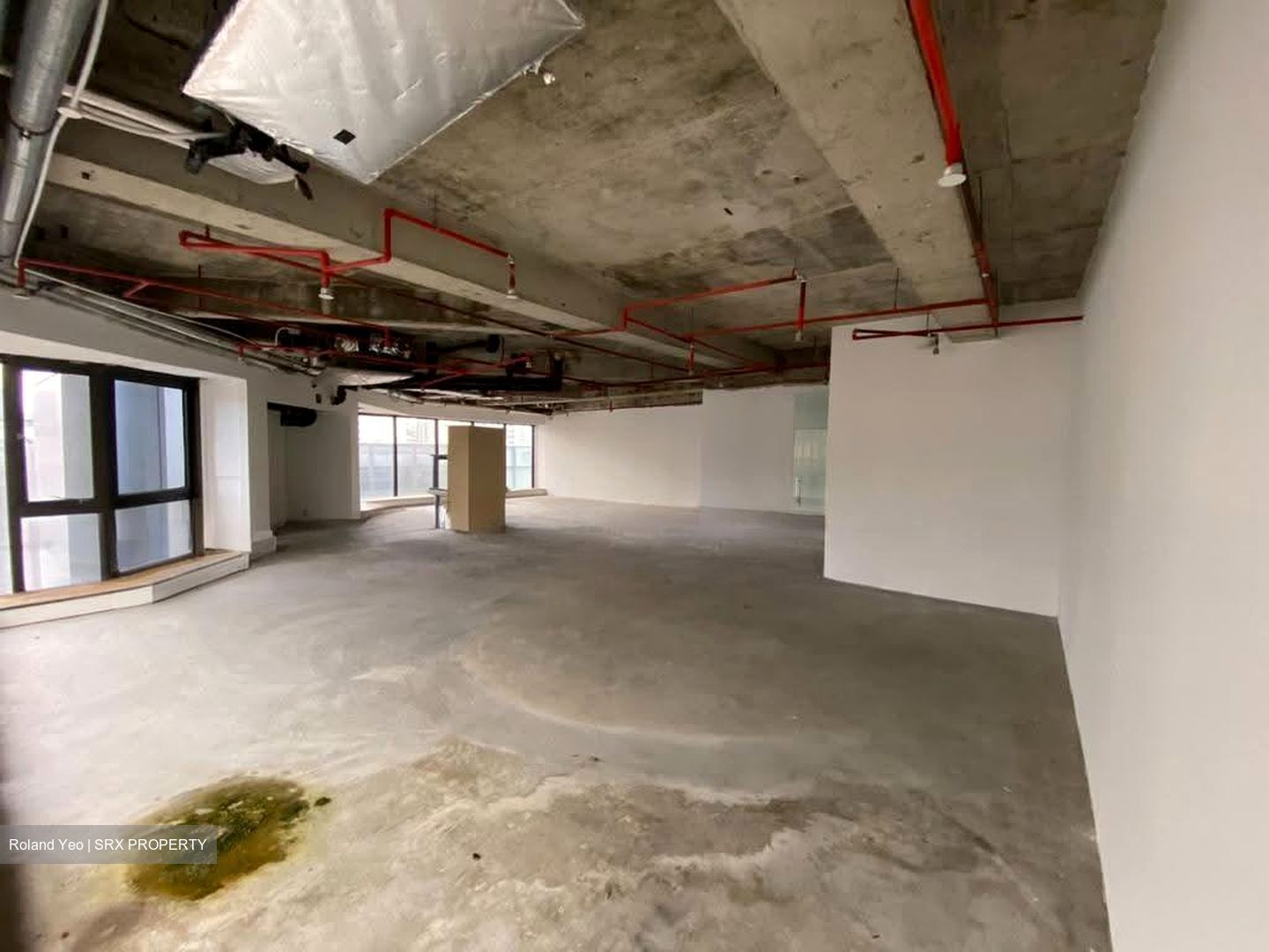 Tong Building (D9), Office #629193611